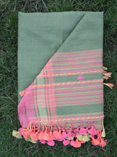 Kala Cotton extra weft woven stole green colour dupatta