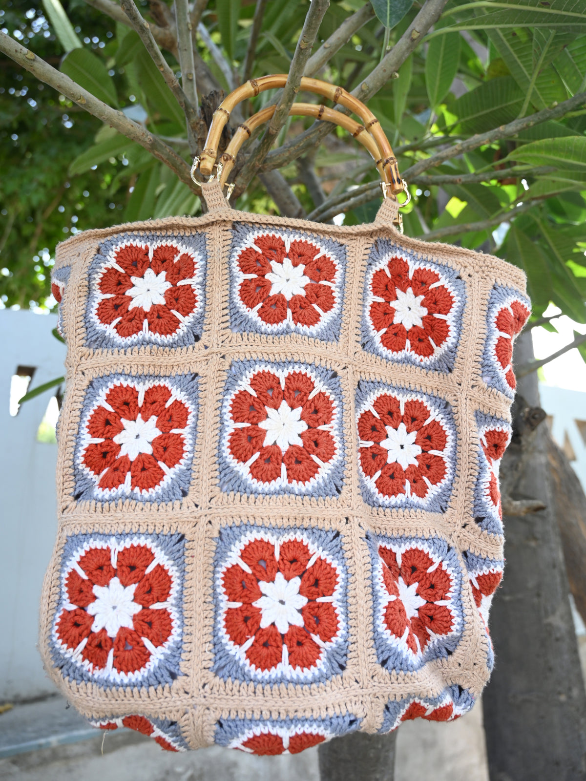 Crochet tote bag