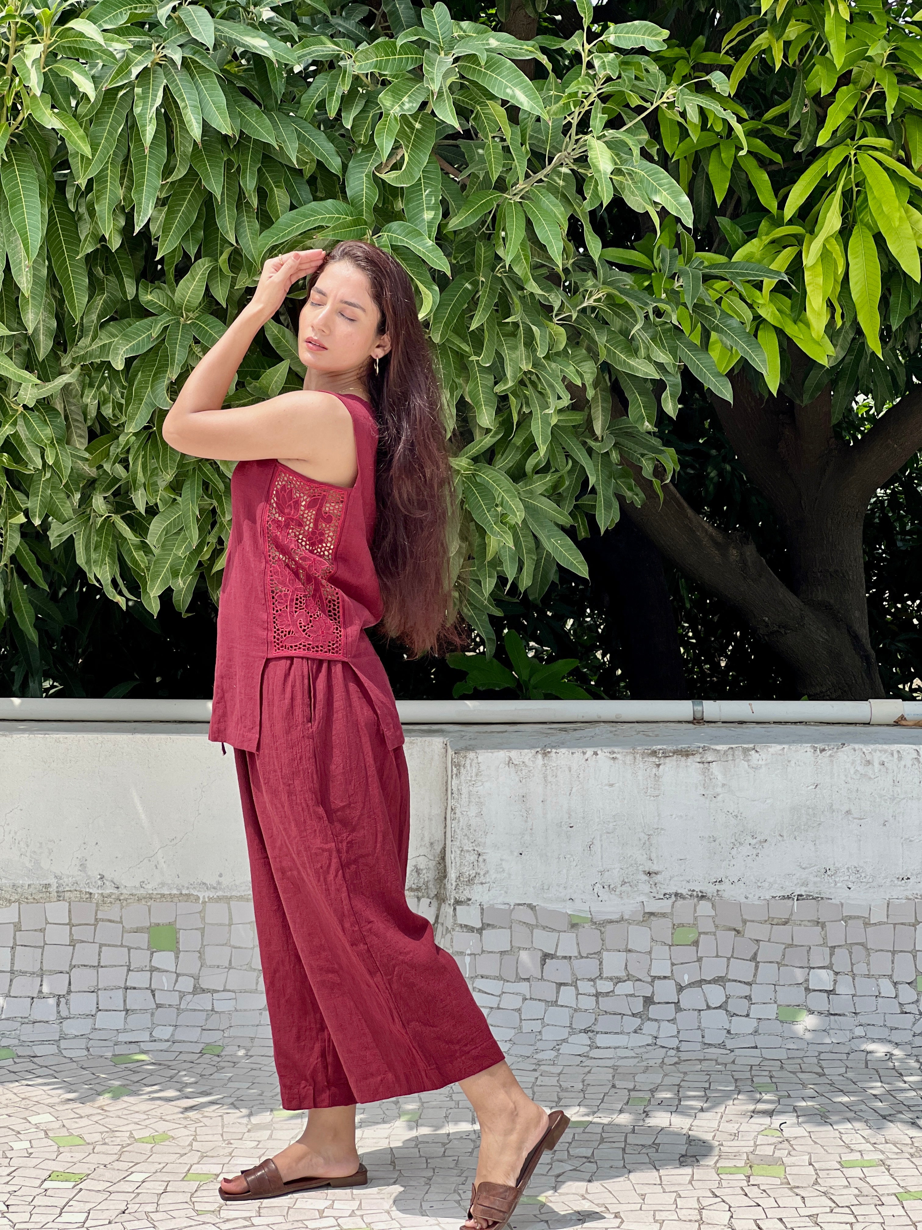 Kala cotton co-ord set bottom with back adjustable note design cutwork on both down shoulder side