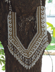 Classic White & Gold Neckpiece