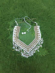 Classic White & Gold Neckpiece