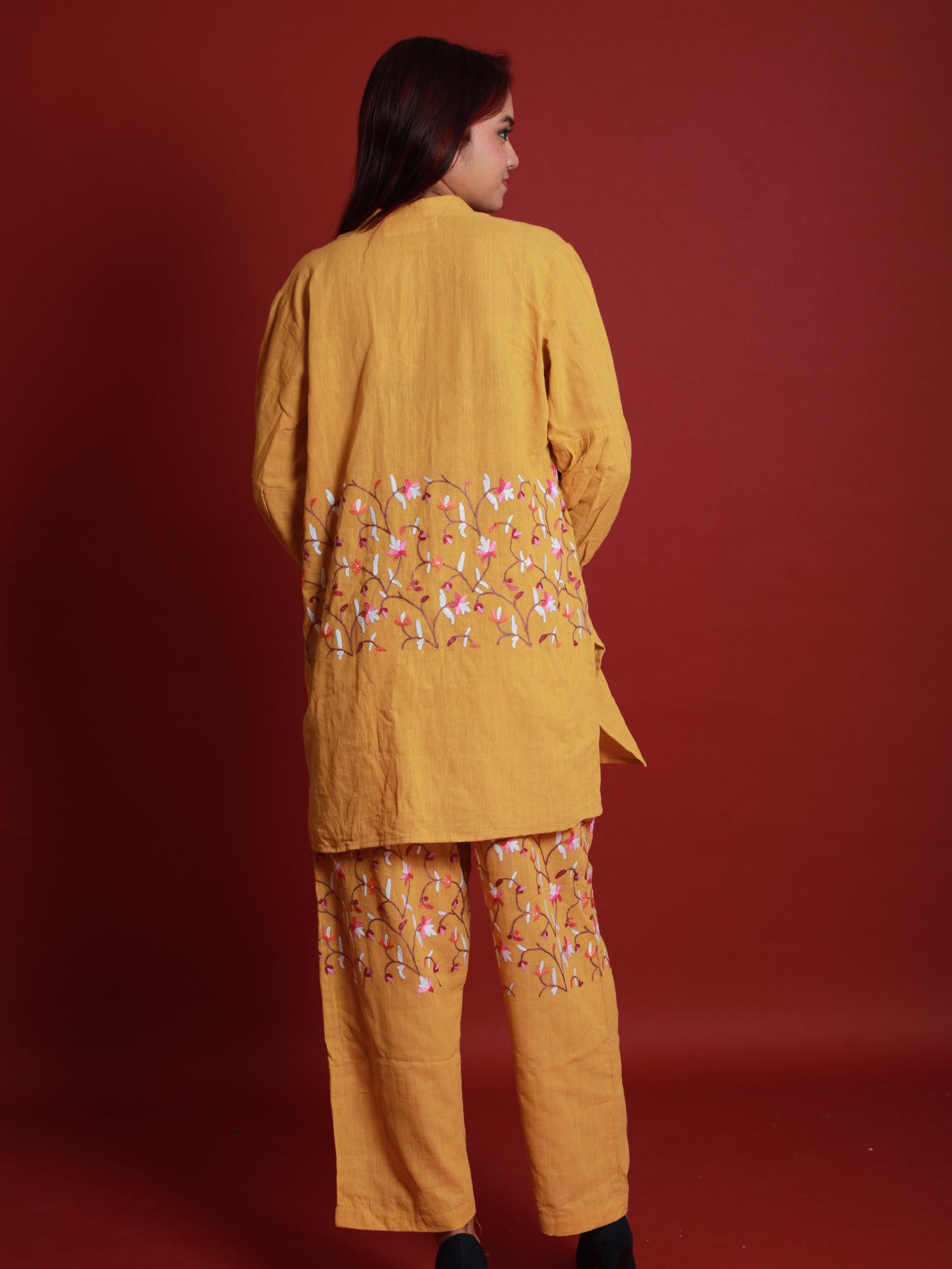 Kala Cotton With Kashmiri Embroidery