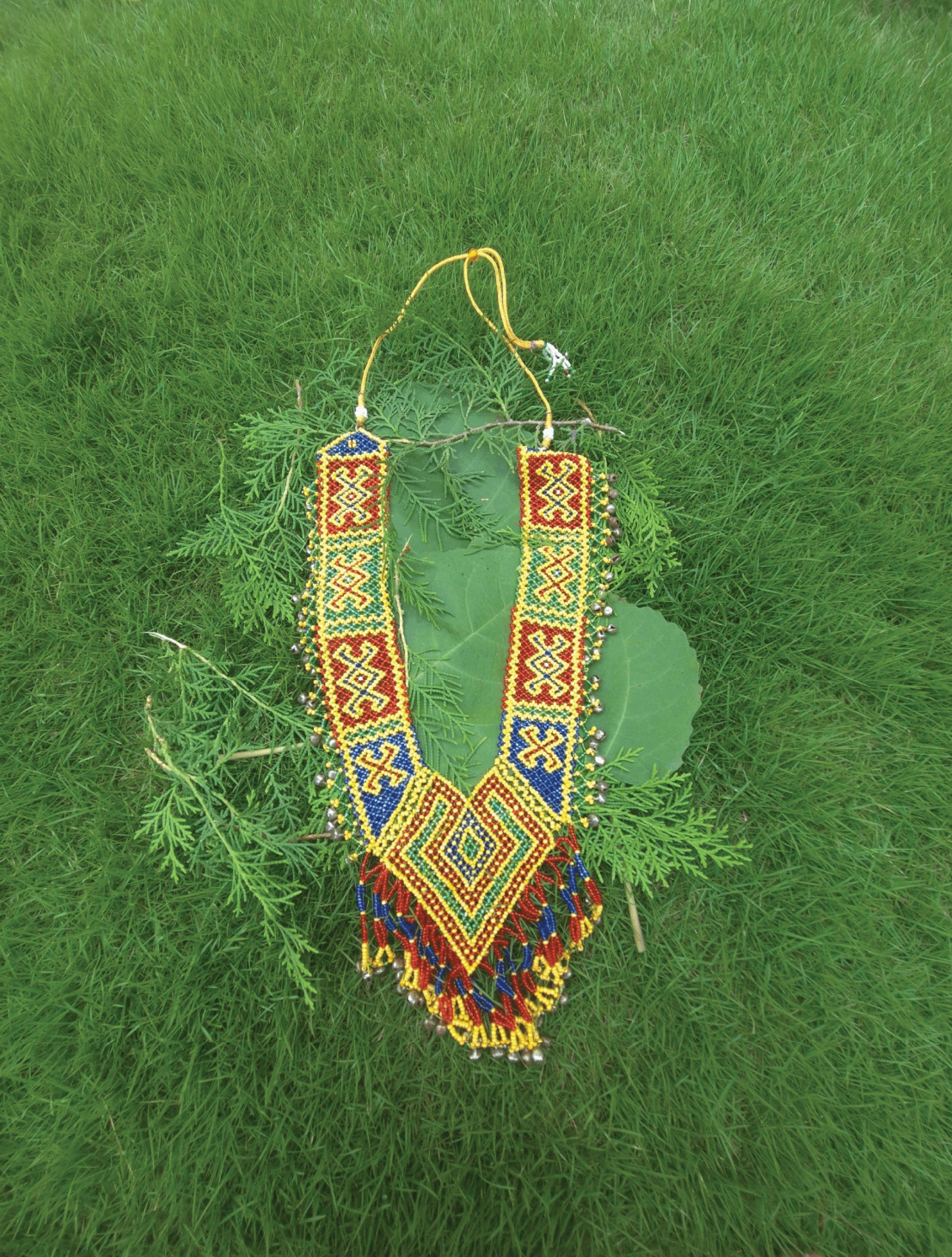 Multicolor Weave Neckpiece