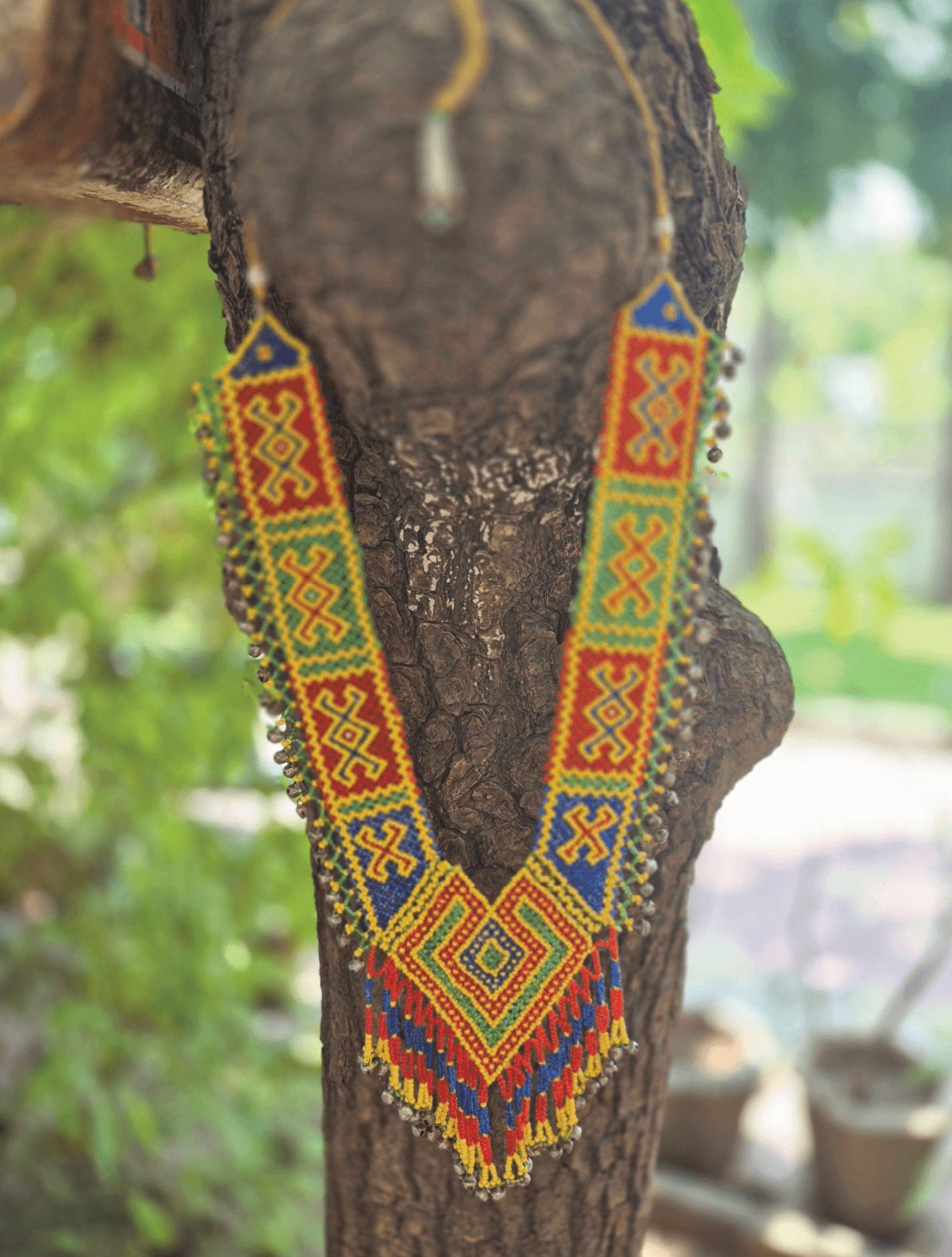 Multicolor Weave Neckpiece