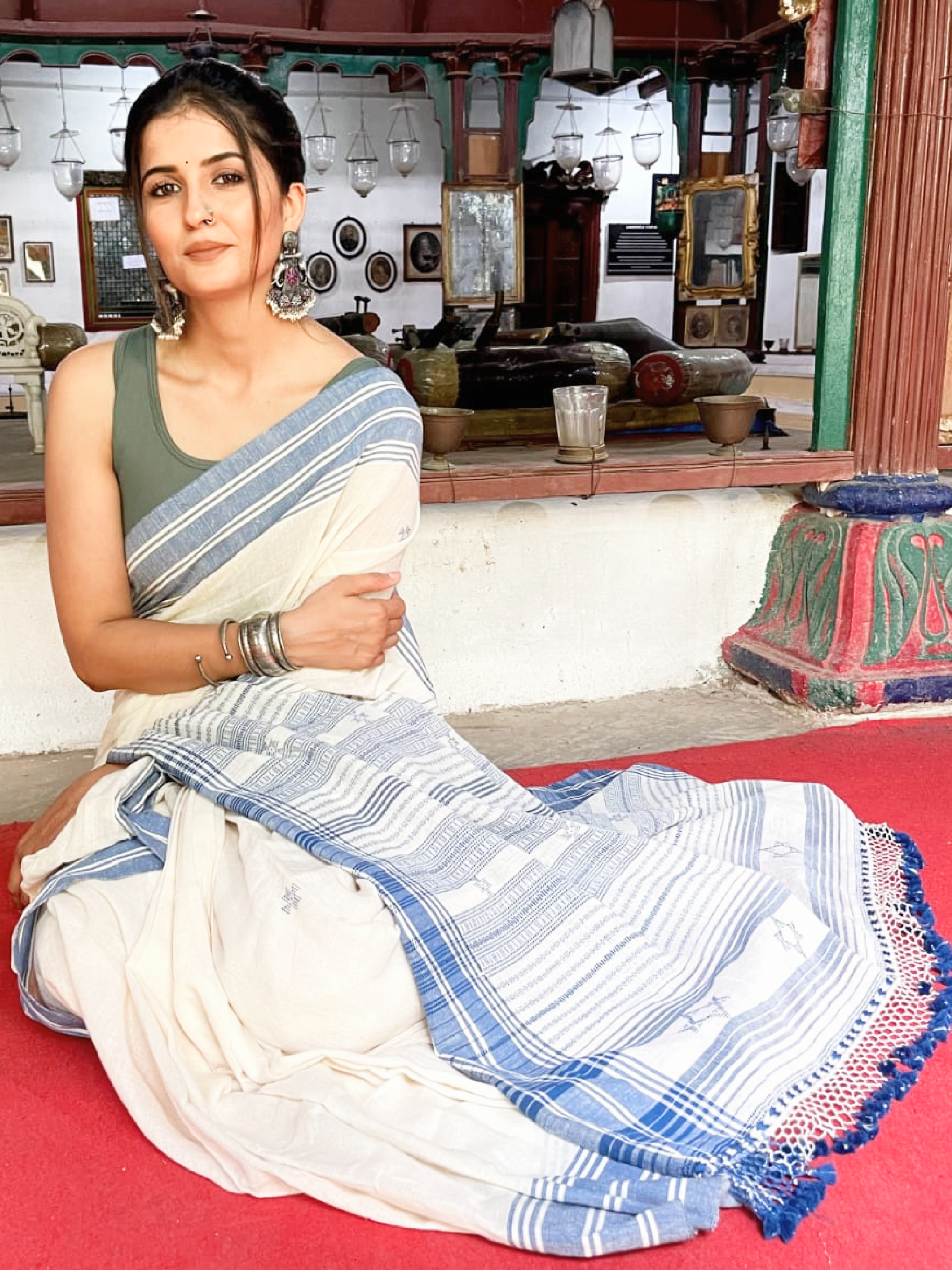 White Kala Cotton Handwoven Saree